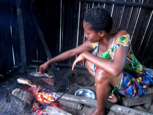 Cooking Fish in Cote D'Ivoire