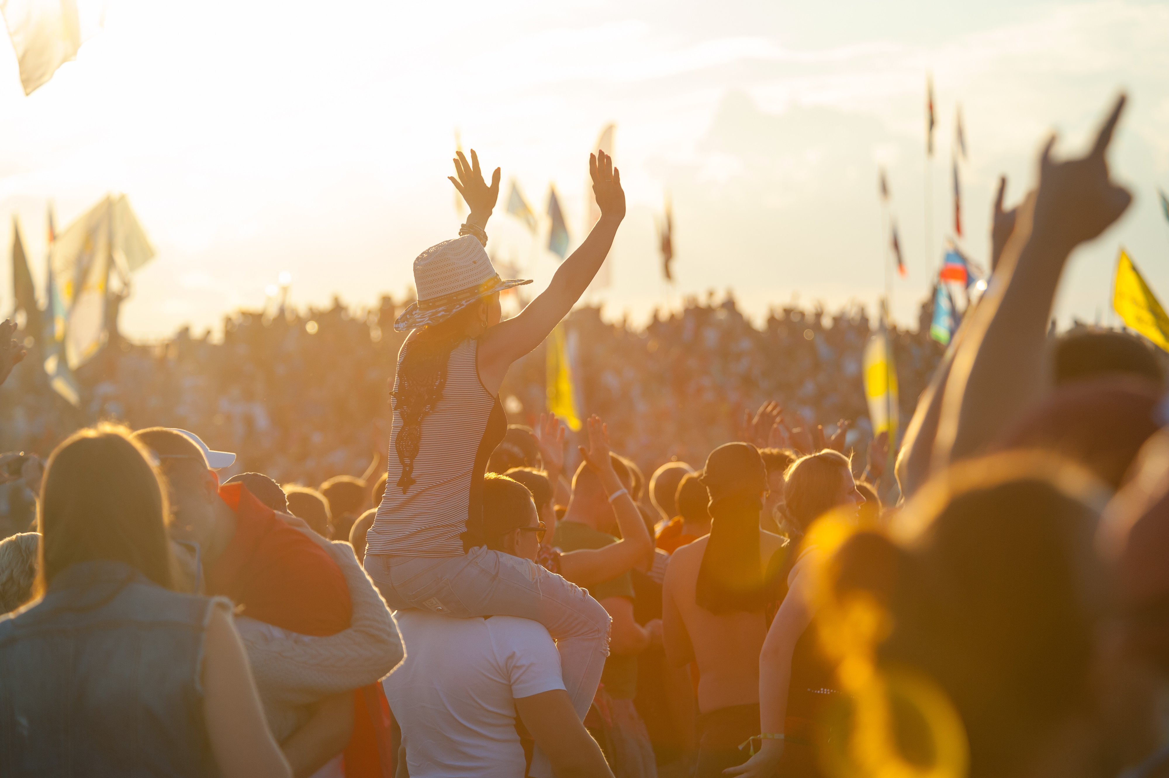 You are currently viewing The Top 5 Music Festivals Every Female Traveler Should Attend
