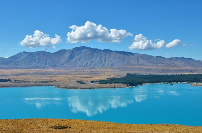 Read more about the article Exploring Lake Tekapo, New Zealand