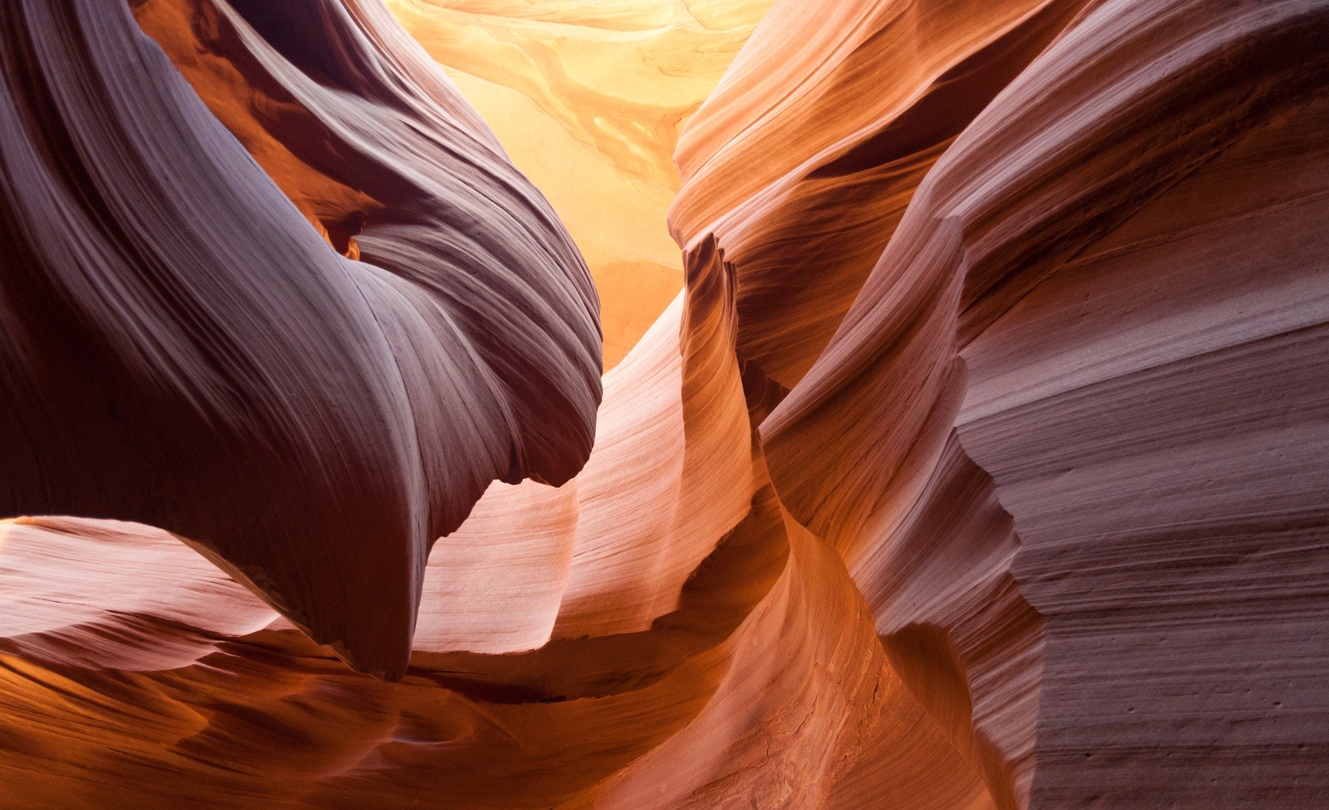 antelope canyon 1128815 1920 The Top 5 Can't-Miss Destinations in Arizona