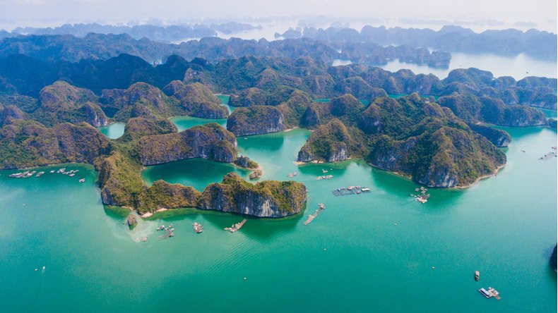 Read more about the article Northern Vietnam: Should you visit Ha Long Bay, Lan Ha, or Bai Tu Long?