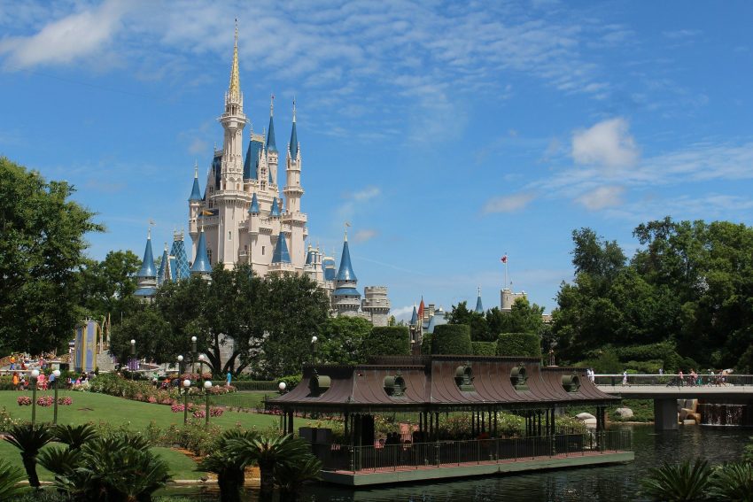 Read more about the article Disney World in Orlando: Travel Planning Tips